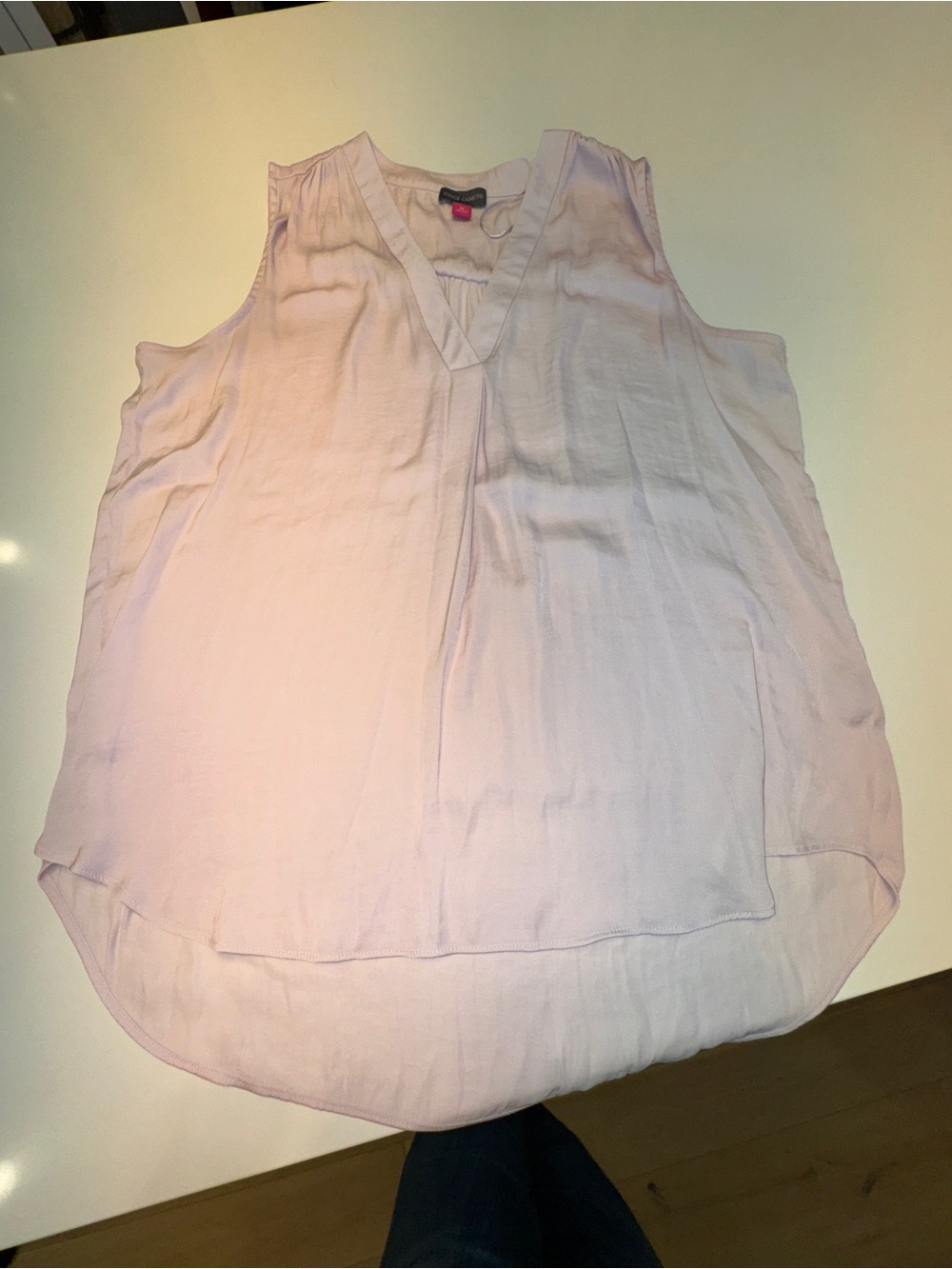 Vince Camuto Blush V-Neck Sleeveless Camisole - Picture 7 of 11